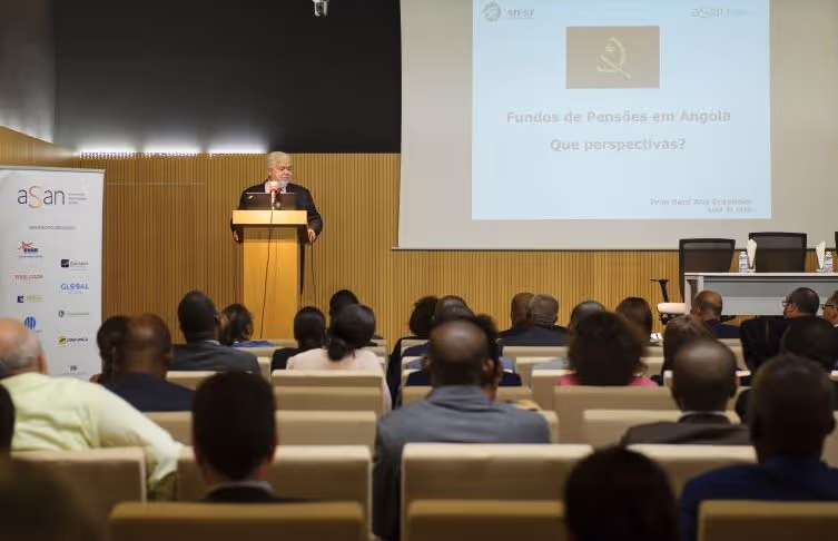 Especialista em Fundos de Pensões considera a situação de Angola “muito interessante”