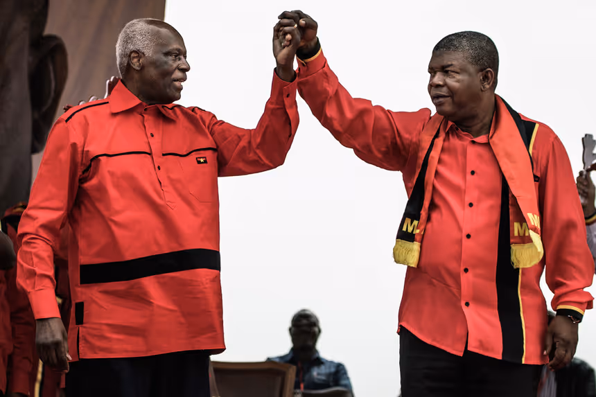 José Eduardo entrega liderança do MPLA a João Lourenço em Setembro deste ano
