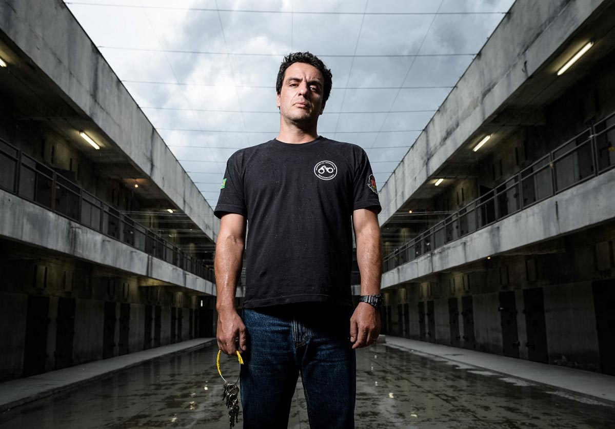 “Carcereiros” chega hoje à Globo  