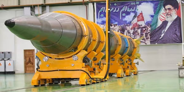 Arábia Saudita ameaça desenvolver própria bomba nuclear caso Irão decida obter o armamento