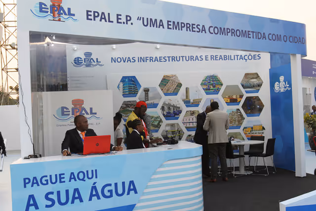 Angolanos poderão pagar tarifa de água potável em função do custo real de consumo