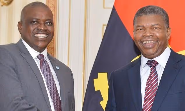 Presidente do Botswana anseia cooperação com o empresariado angolano
