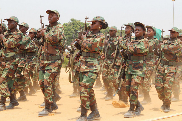 Reforma dos militares aos 45 anos é discutida na Assembleia Nacional 	