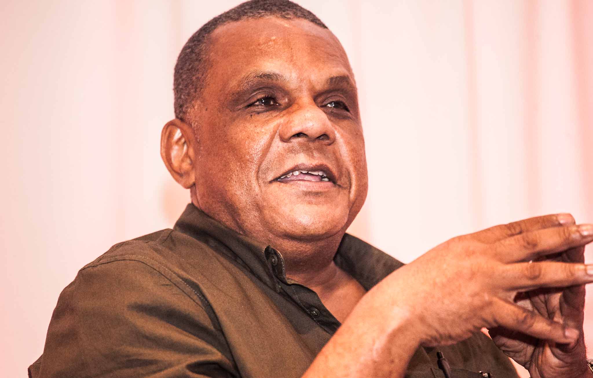 “O jornalismo em Angola não vai bem”, considera Reginaldo Silva