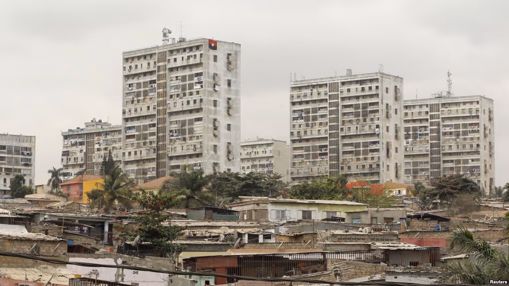 Angola precisa subir 50 posições no IDH para  integrar o grupo dos países de Desenvolvimento Humano Elevado