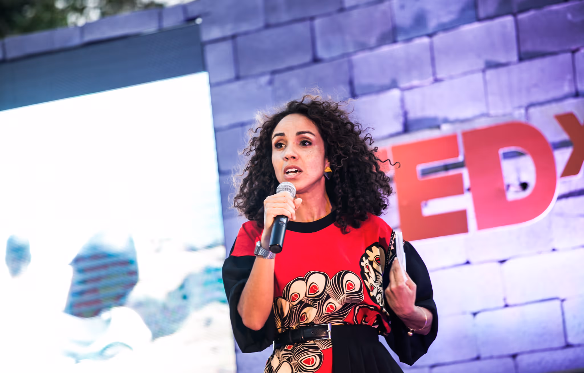 “As crianças precisam de mais tempo para brincar”, alertou educadora Ingrid Fortez