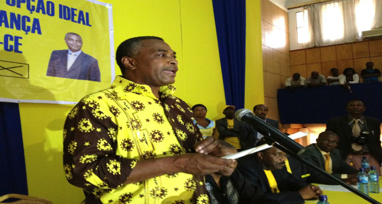 CASA-CE proibida de criar outros partidos