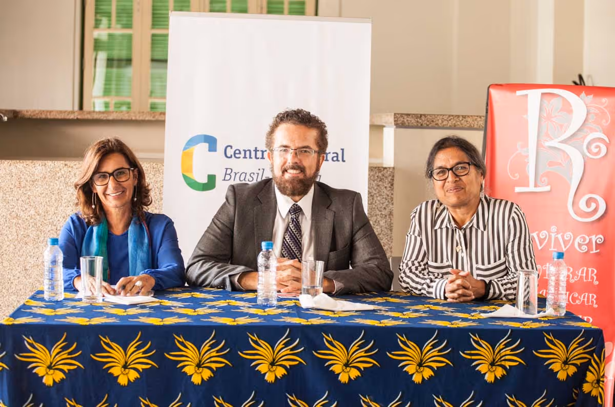 Campanha Reviver revitaliza Rua dos Mercadores com actividades culturais   