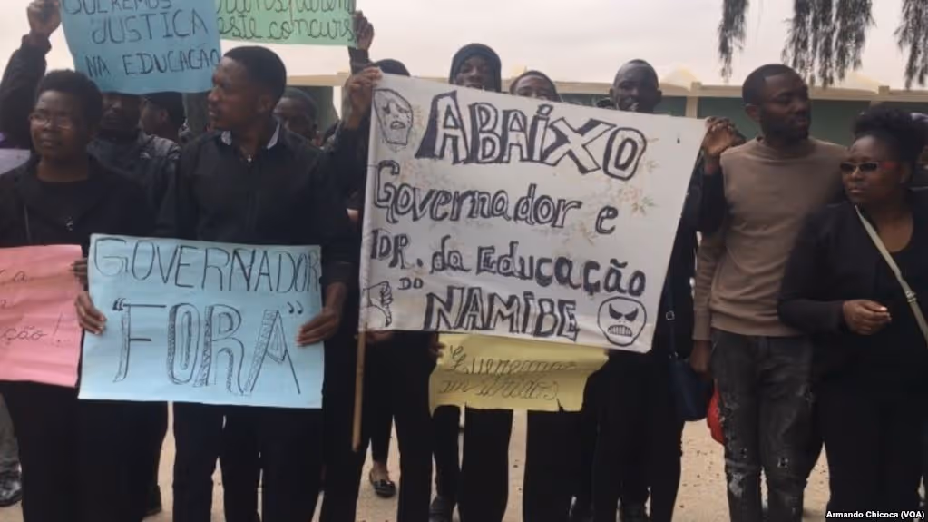 Namibe: Professores voluntários reivindicam direitos
