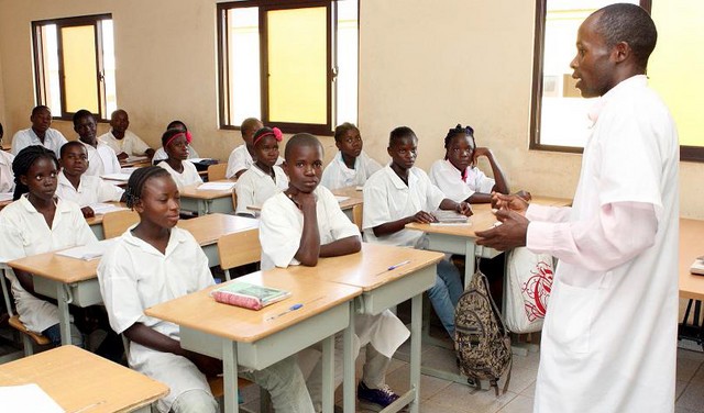 Encarregados de educação exortados a participar activamente na preservação das escolas