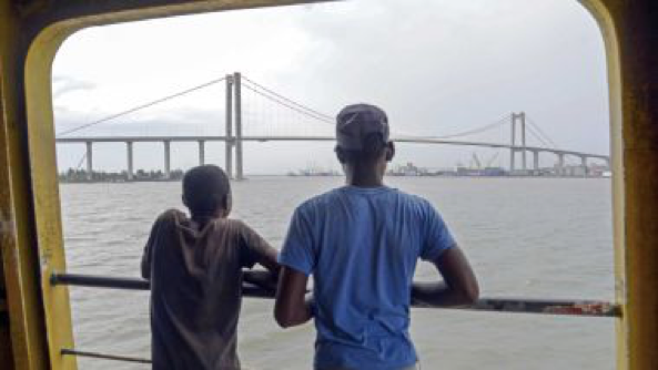 Maior ponte suspensa de África vai ser inaugurada amanhã em Maputo