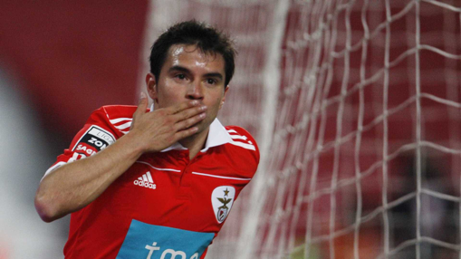 Saviola considera Messi "um dos melhores jogadores da história"    