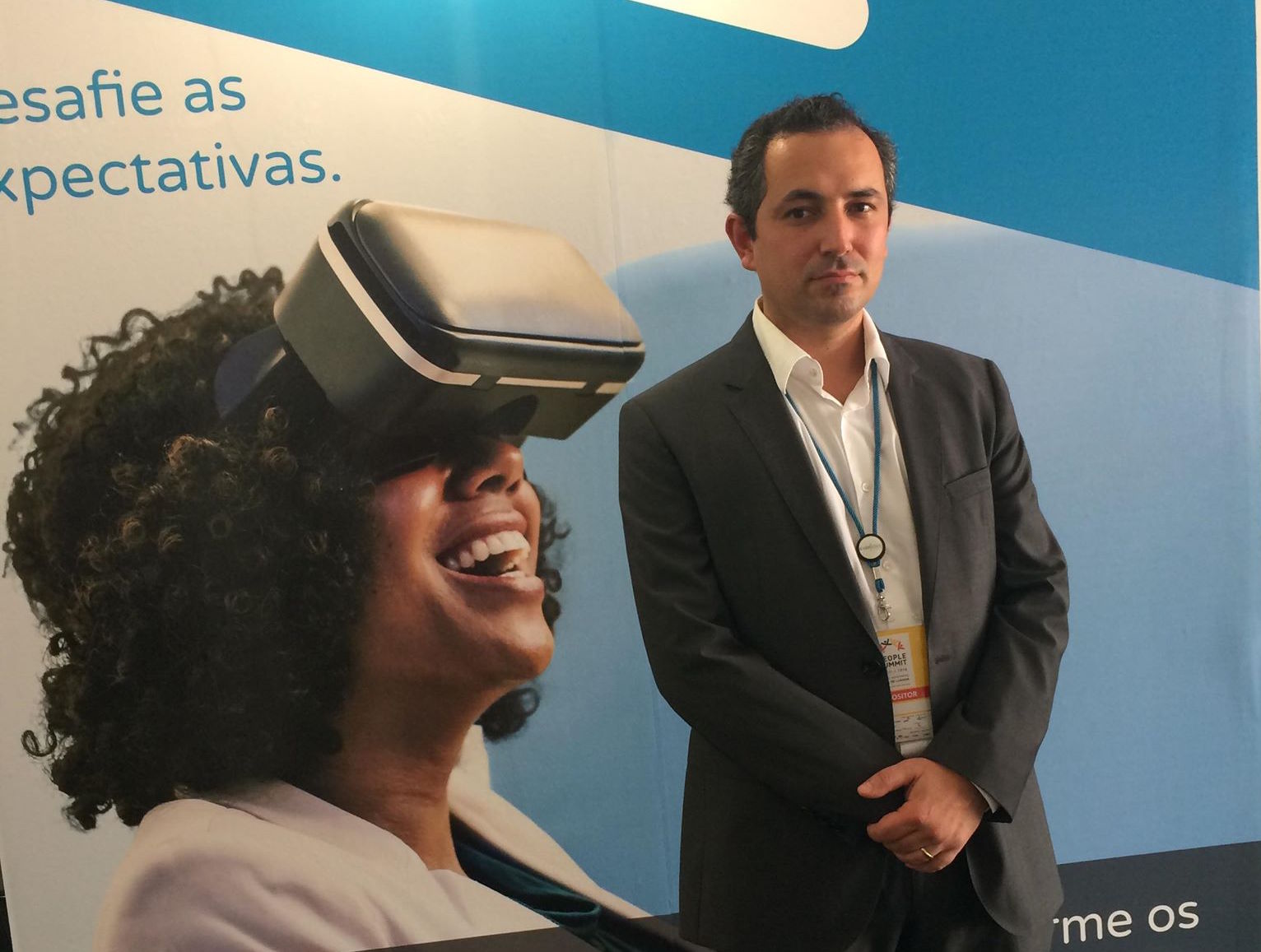  UPstanding patrocina 1.º People Summit em Angola  