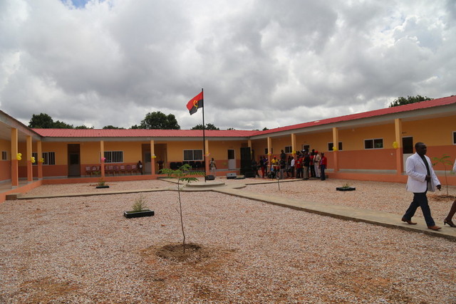 Governo de Benguela garante mais de 30 novas escolas para este ano