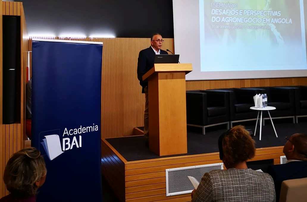 “É preciso pormos a nossa produção ao serviço da população e reduzir as importações”, afirma José Carlos Bettencourt