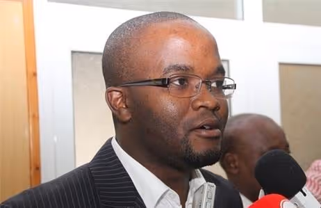 “Angola enfrenta a resistência das estruturas centrais”, considera Belarmino Jelembi