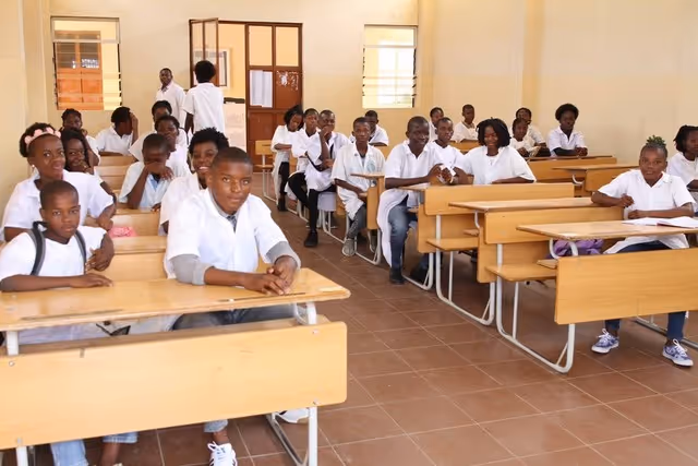 Nhaneca e Oshikwanhama inseridas no ensino no Cunene