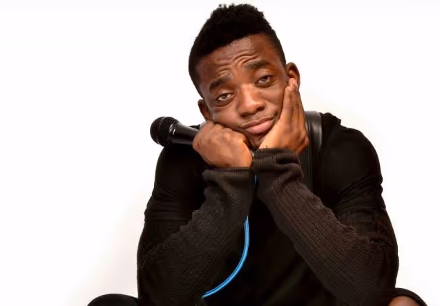Agente Formiga apresenta show de humor na Cidade de Amadora
