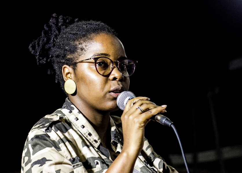 “Os pais devem ter controlo sobre os conteúdos a que as crianças acedem”, considera Djanira Barbosa