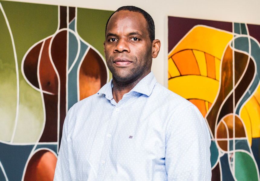 Figura humana inspira obras de Paulo Kussy