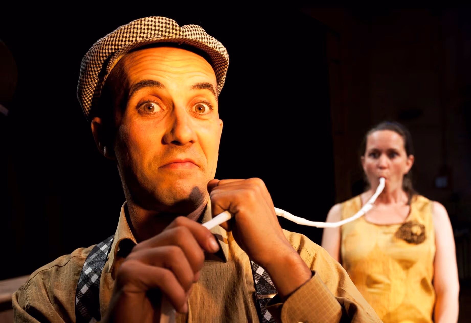 Aliança Francesa promove espectáculo de circo “Atrás da porta” 