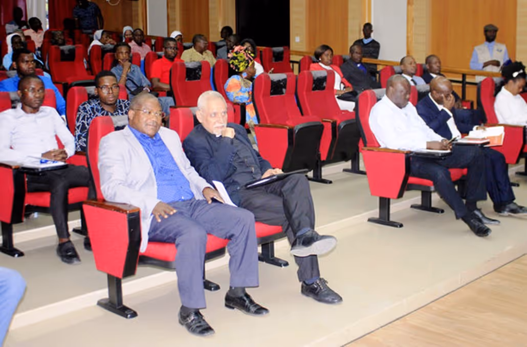 Professores do Moxico defendem escolha de especialidade na 10ª classe
