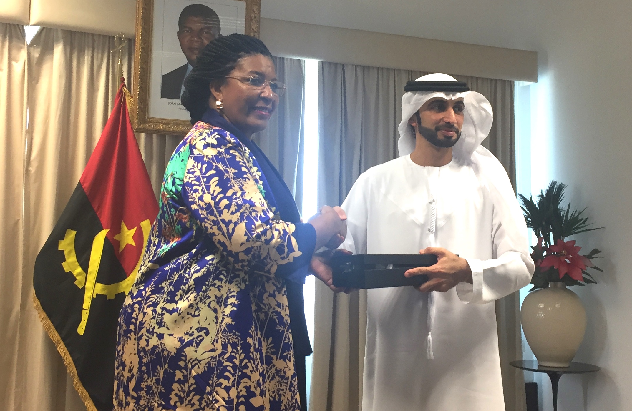 Emirados Árabes Unidos pretendem investir no turismo angolano