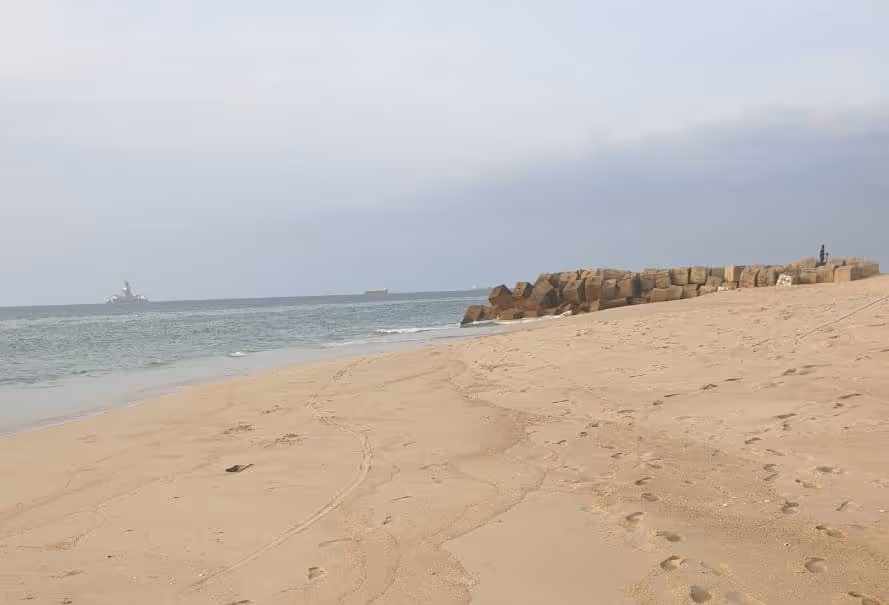 Ilha de Luanda regista potencial descarga de material contaminado