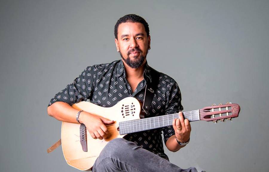 Kizua Gourgel tem concertos na 4ª temporada da Fundação Arte e Cultura Online