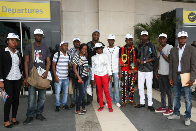 Bolseiros angolanos, “resgatados” da Rússia, colocados em quarentena institucional 