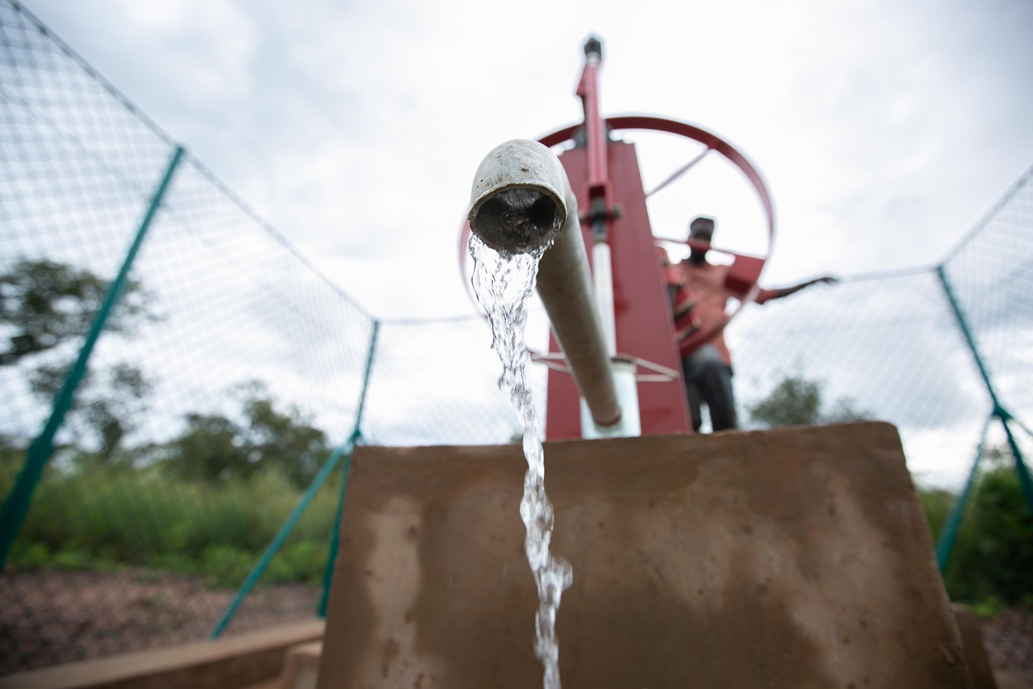 Sistema de distribuição de água beneficia refugiados na Lunda Norte
