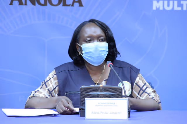 Covid-19: Profissionais de saúde proibidos de operar em mais de uma unidade hospitalar