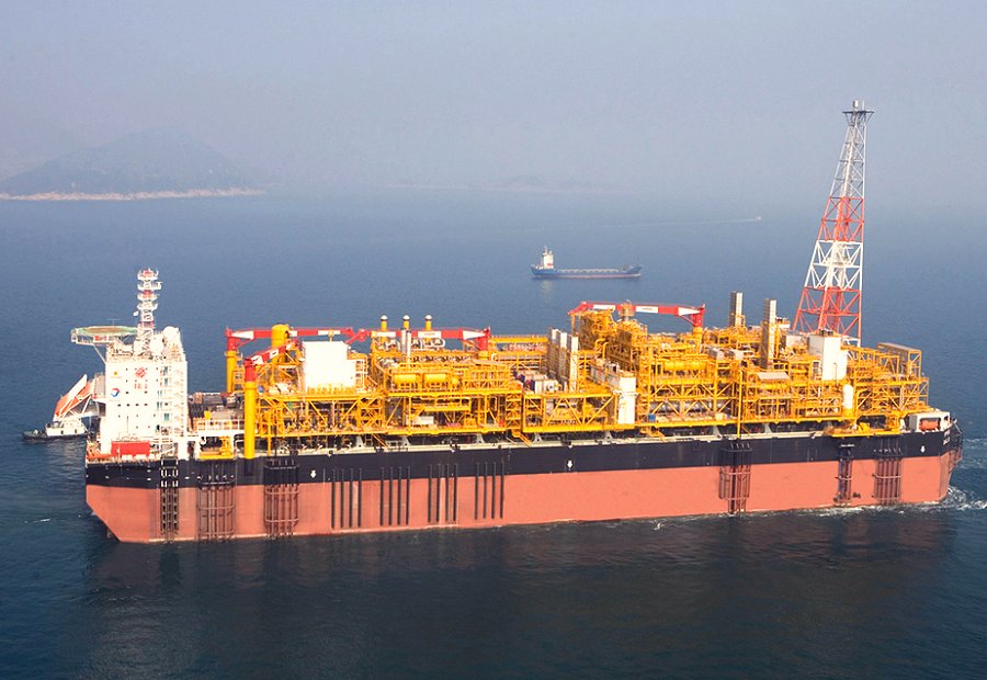 FPSO Dália atinge produção “histórica” de barris de petróleo