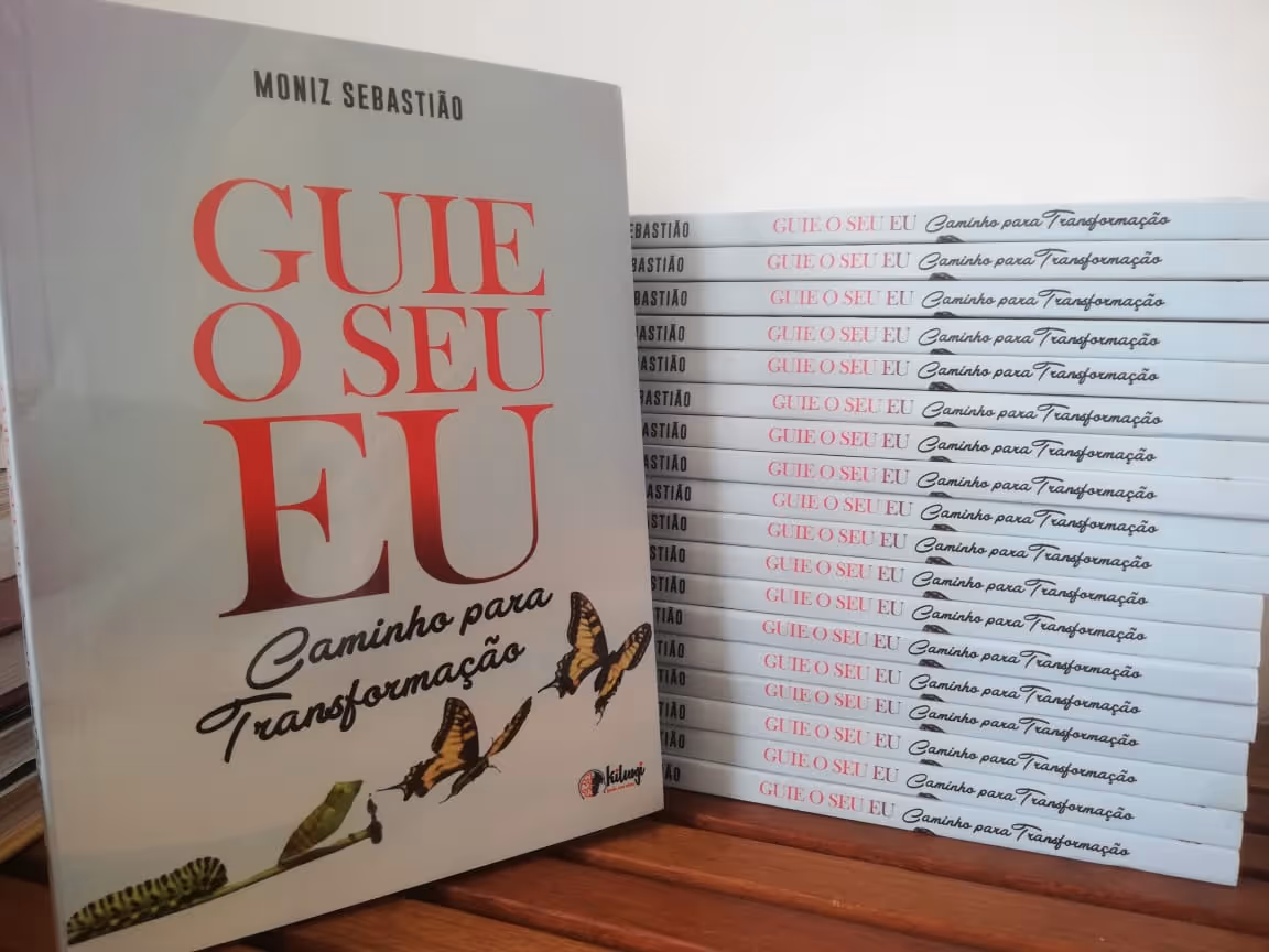 Crítica ao livro “Guie o Seu Eu – Caminho para Transformação”