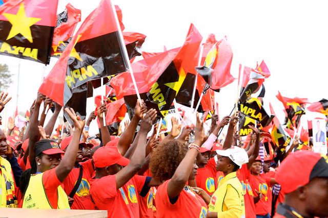 MPLA afirma que continua a trabalhar para resolver os problemas do povo