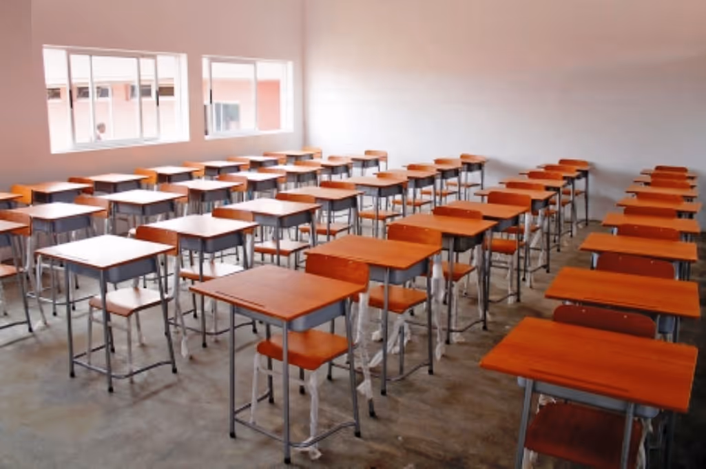 Governo defende aumento das semanas lectivas