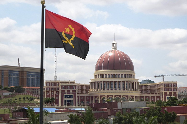 Crescimento económico de Angola só deverá “voltar ao normal” em 2024