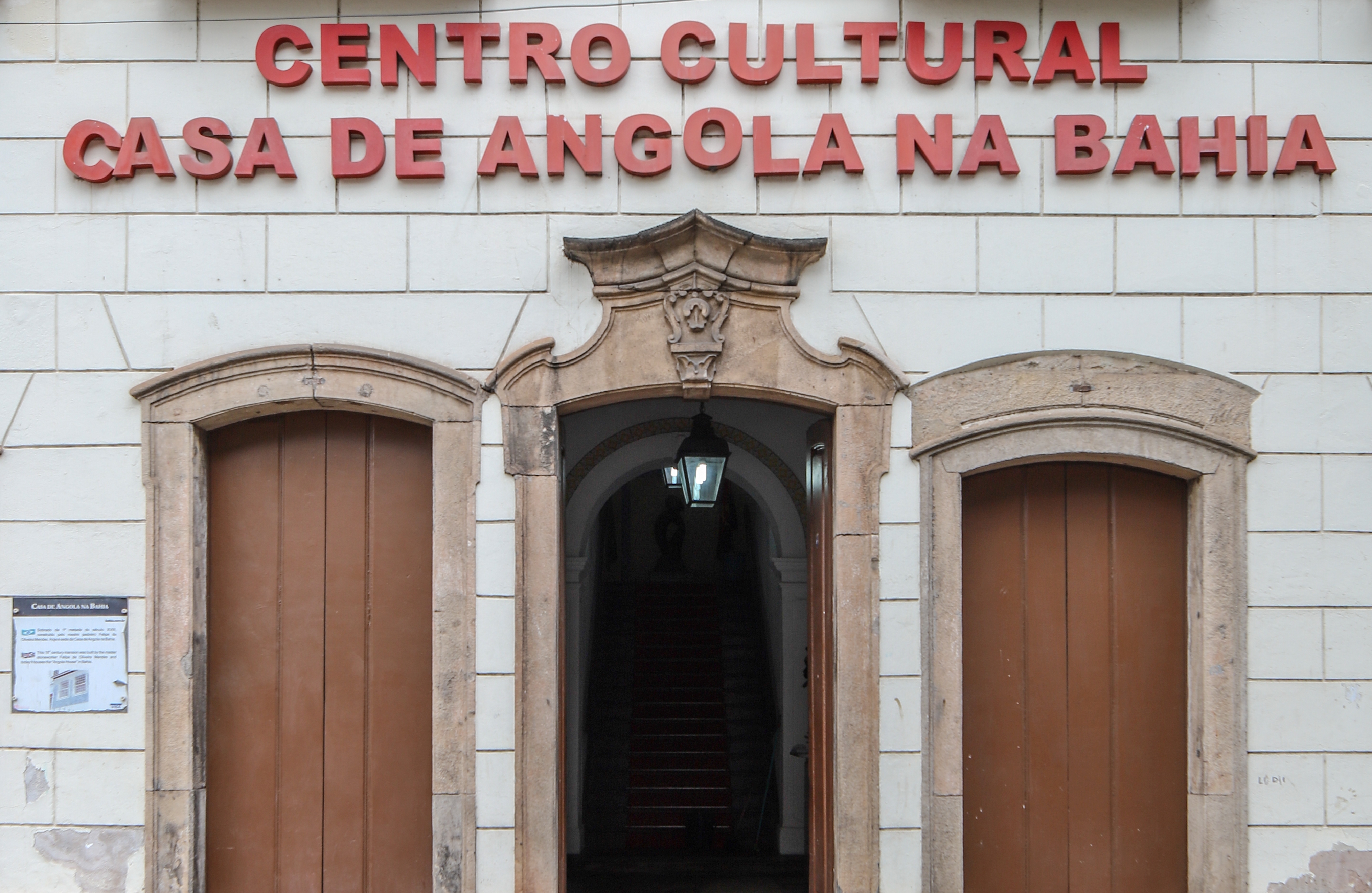 Casa de Angola na Bahia lança exposição fotográfica “SetentaOitenta”