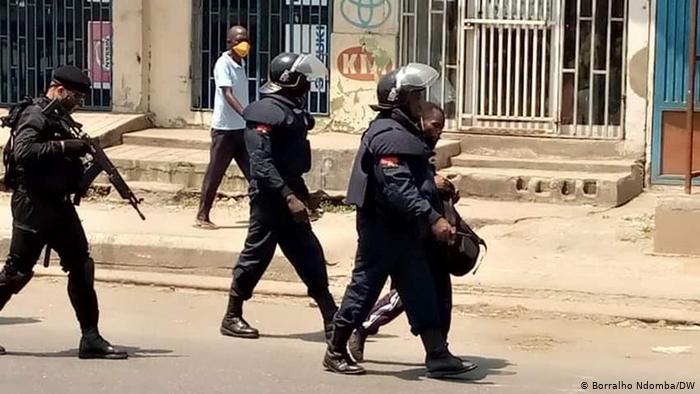 Polícia diz que não houve mortes no protesto de ontem e nega ter usado balas reais