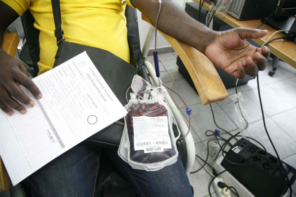 Instituto Nacional de Sangue regista baixa de colecta de balões de sangue