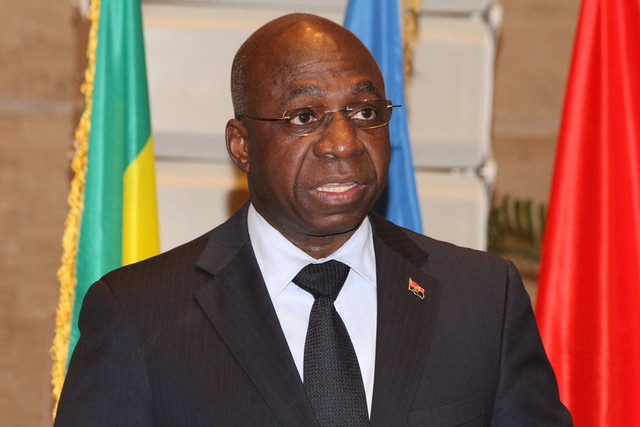 Ministro Teté António considera que Angola é um país aberto ao mundo