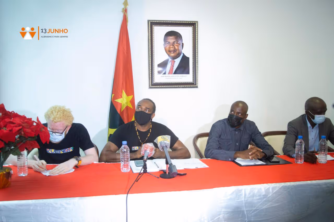 Projecto de consciencialização sobre o albinismo foi apresentado hoje em Luanda