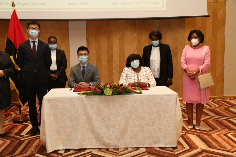 QUEM ME “PAYA” UMA SALA DE REUNIÃO DIGITAL?