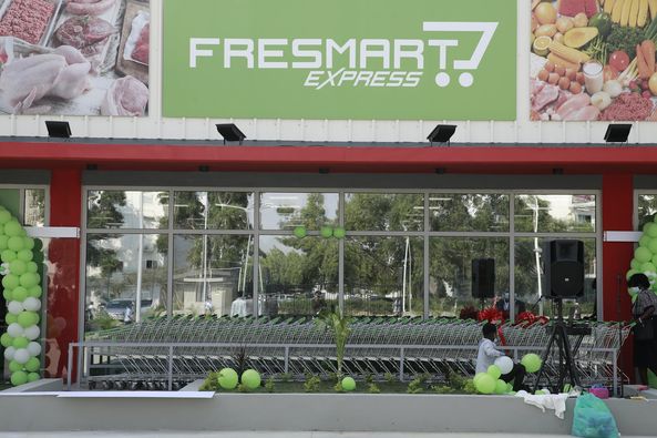 Com um investimento de 1 milhão de dólares, nova loja da Fresmart  emprega mais de 50 pessoas no Kilamba 