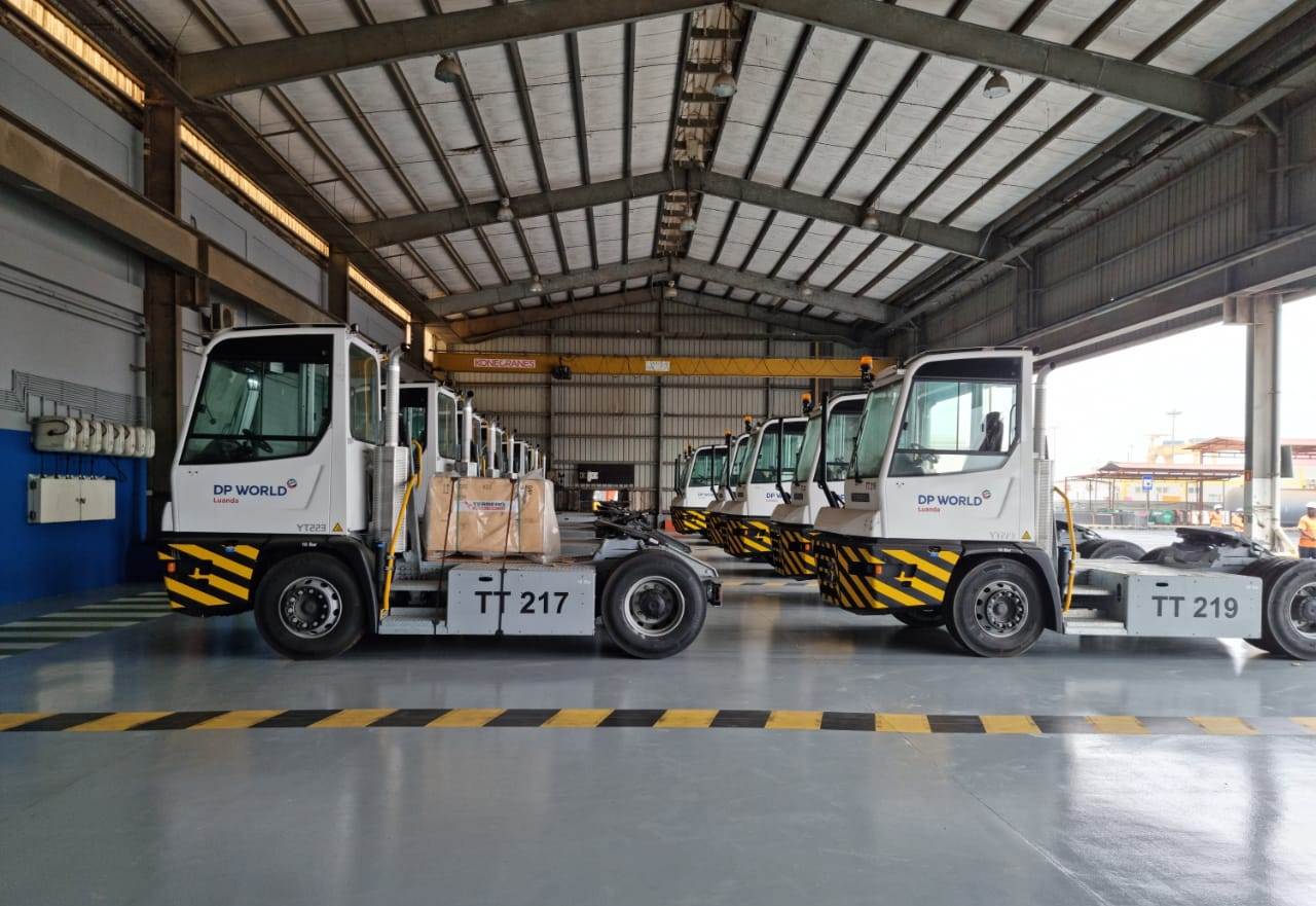 Terminal Multiusos do Porto de Luanda recebe novo equipamento para maximizar a sua eficiência operacional