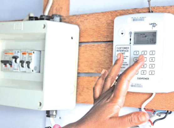 Grupo chinês investe 17,5 milhões de dólares na primeira fábrica de contadores pré-pagos em Angola