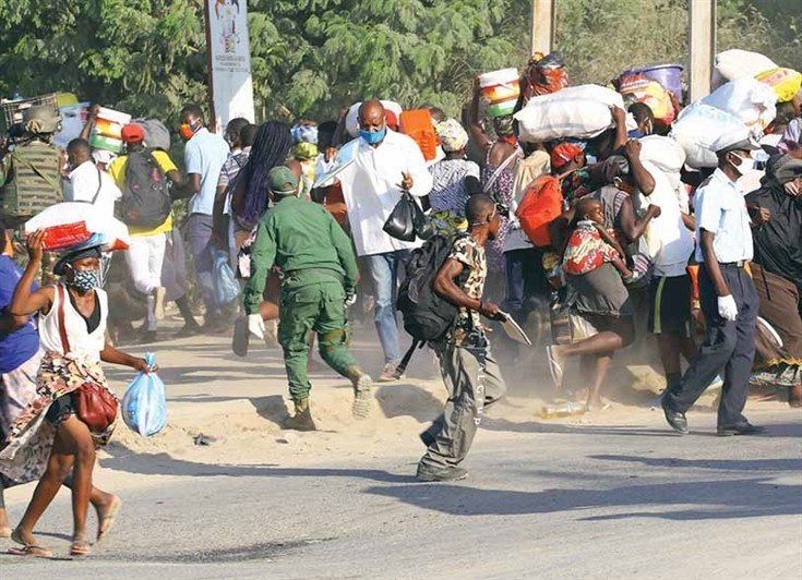 Finalmente levantada a contestada cerca sanitária de Luanda 