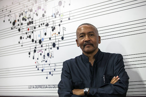José Luís Mendonça lança “Software Carnal”