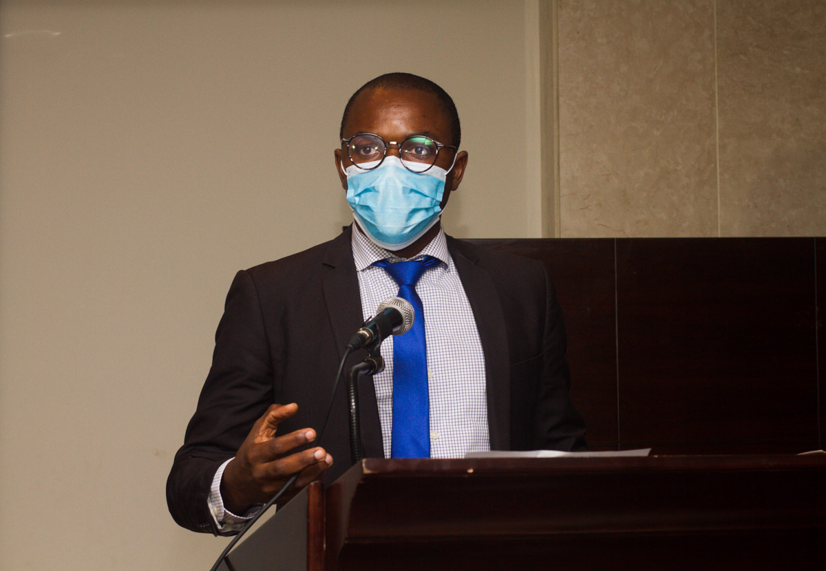 “Nós temos um modelo económico de parasita”, afirmou Yuri Quixina