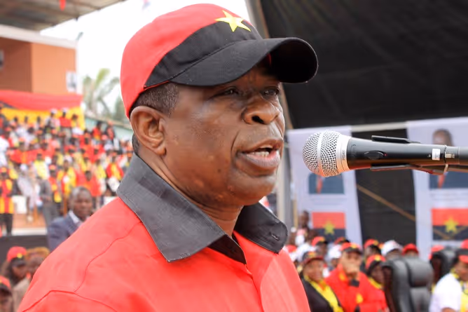 MPLA desafia-se a ir atrás de potenciais eleitores e melhor vender o programa de governação do partido